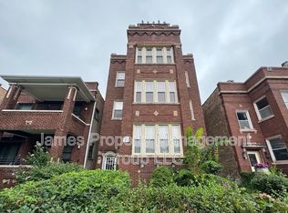 2736 W Giddings St #3, Chicago, IL 60625