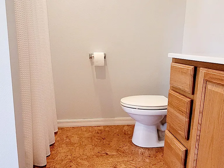 69 Apple Ct #A — Photo 12