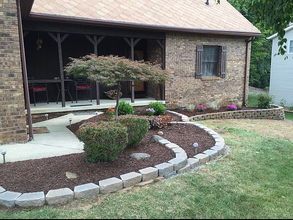 2nd image of 81 Betzstone Dr