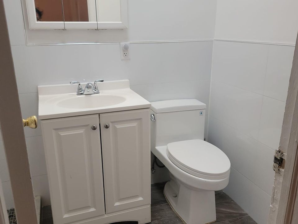 1st image of 1316 72nd St #2