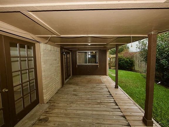 2nd image of 15810 Oakendell Dr