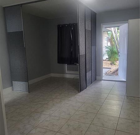 3rd image of 401 NW 43rd Ct #3
