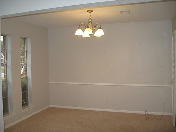 4th image of 15715 Dunmoor Dr
