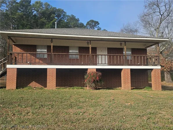 1805 W Mary St, Paris, AR 72855