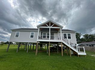 54 Bay Lake Dr, Chocowinity, NC 27817