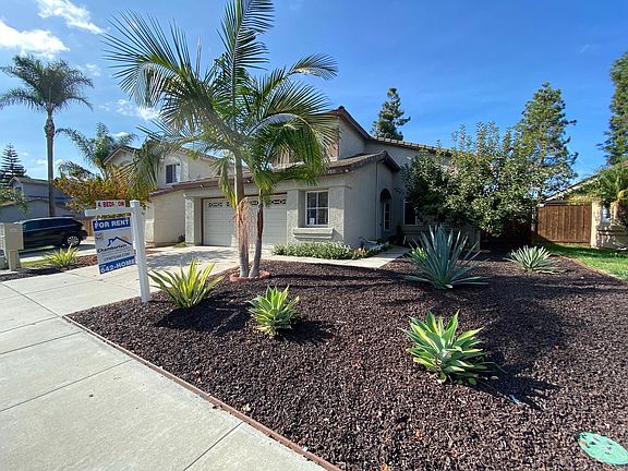 2nd image of 4833 Seascape Dr