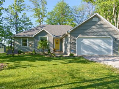 1362 Apollo Ct, Roaming Shores, OH, 44085