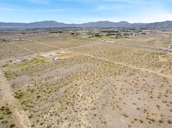 2911 N Morales Ln, Pahrump, NV 89060