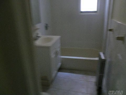 4th image of 9068 179th Pl