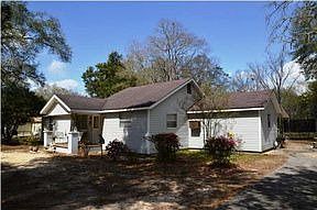 1st image of 3245 E James Lee Blvd