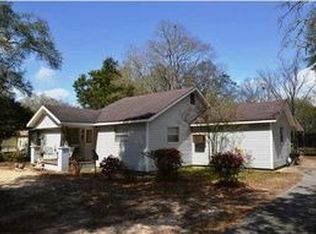 3245 E James Lee Blvd, Crestview, FL 32539