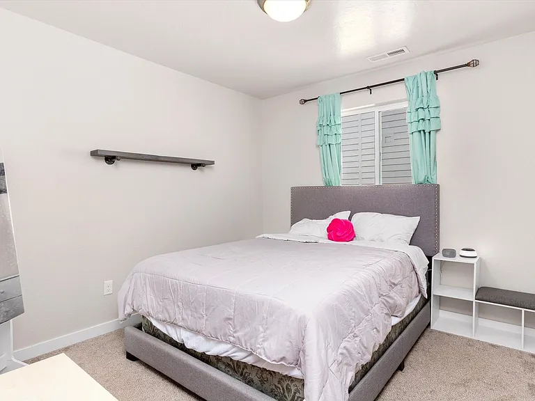 11269 W Quartet St — Photo 11