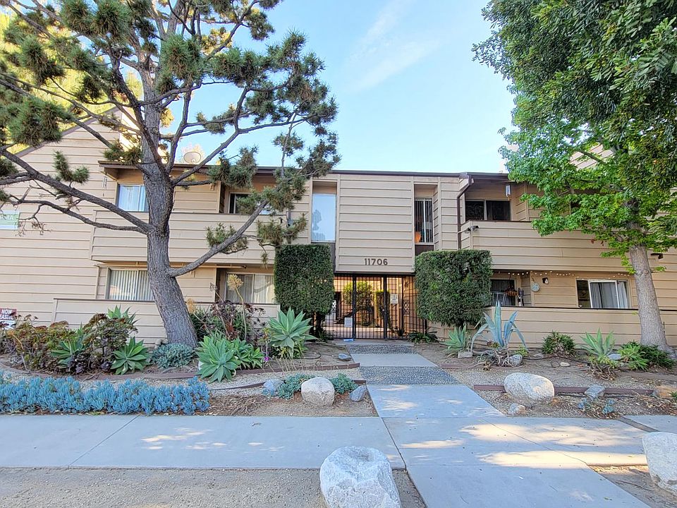 1st image of 11708 Kling St #209