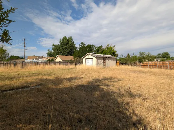 540 Hall St, Susanville, CA 96130