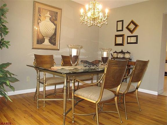 4th image of 11701 Momarte Ln