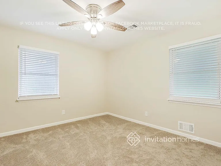 2365 Shamrock Dr — Photo 12