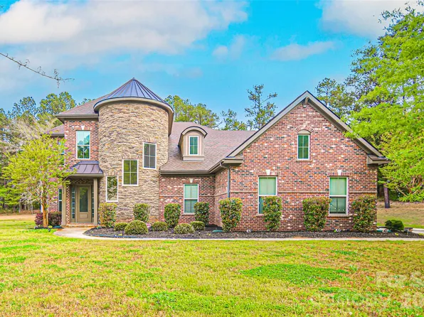 16202 Monnet Place Ct, Charlotte, NC 28278