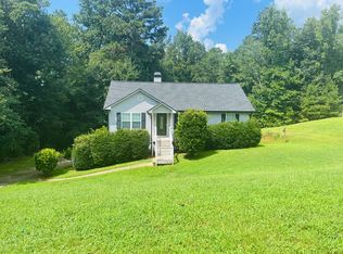 185 Hidden Brook Trl, Newnan, GA 30265