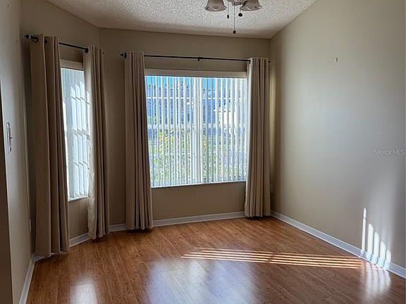 3rd image of 4501 River Ridge Dr