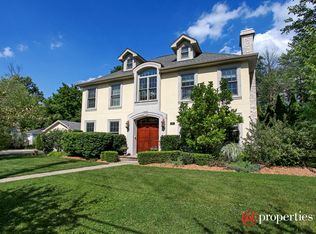 935 Hill Rd, Winnetka, IL 60093