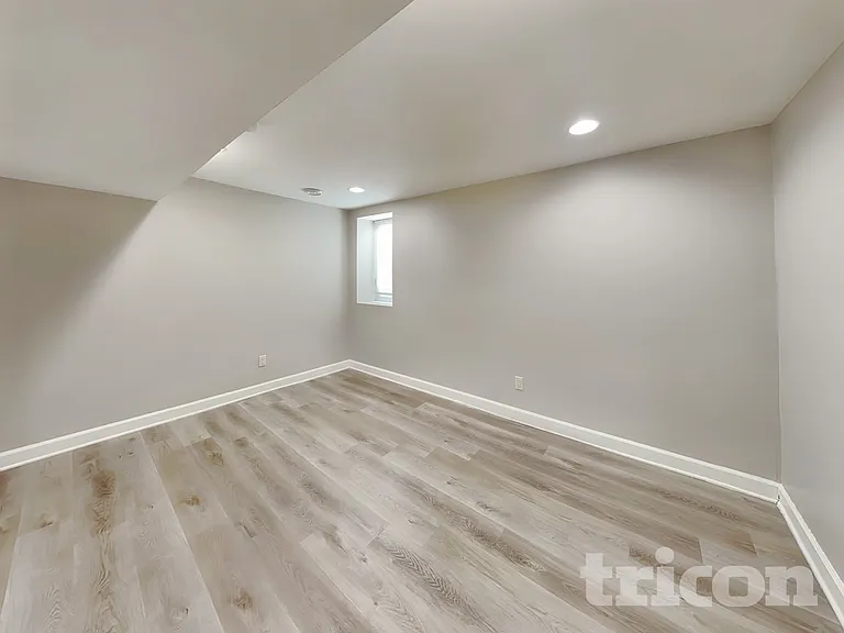 4010 Monroe St NE — Photo 10
