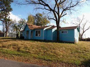 707 College St, Coal Hill, AR 72832