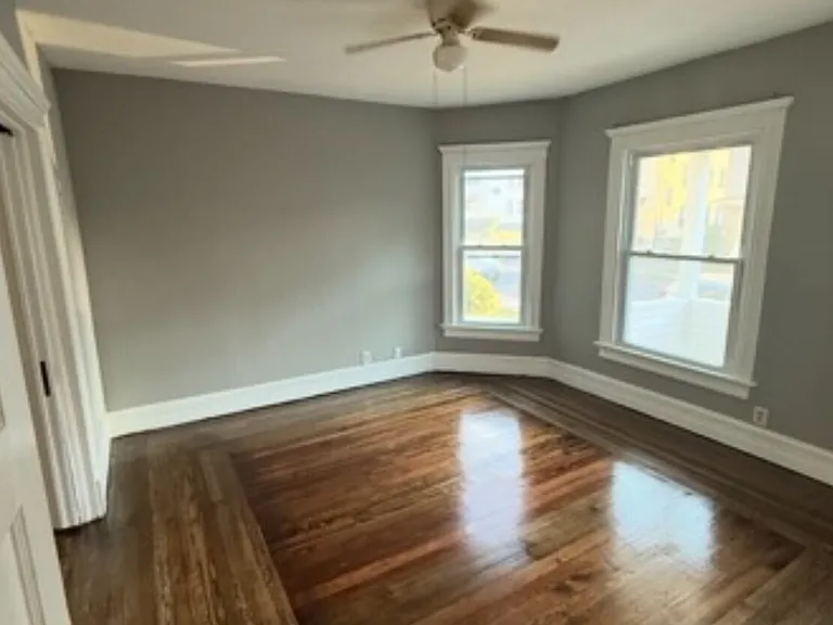 151 Fairview St — Photo 3