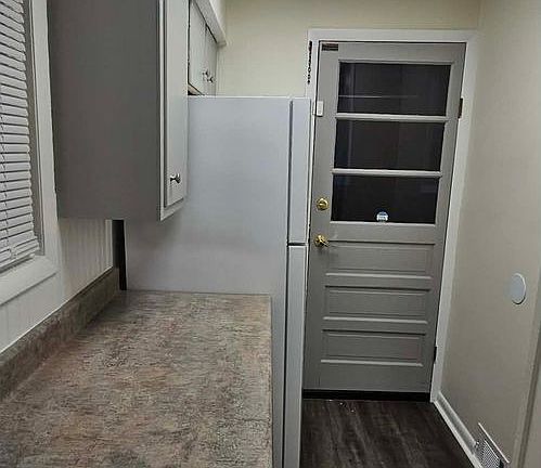 5th image of 438 Goethe St #1