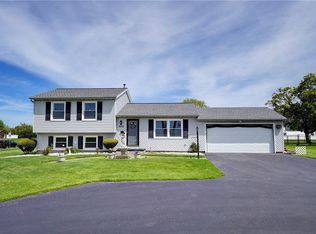 592 Long Pond Rd, Rochester, NY 14612