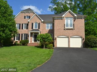 18220 Glen Abbey Ct, Leesburg, VA 20176