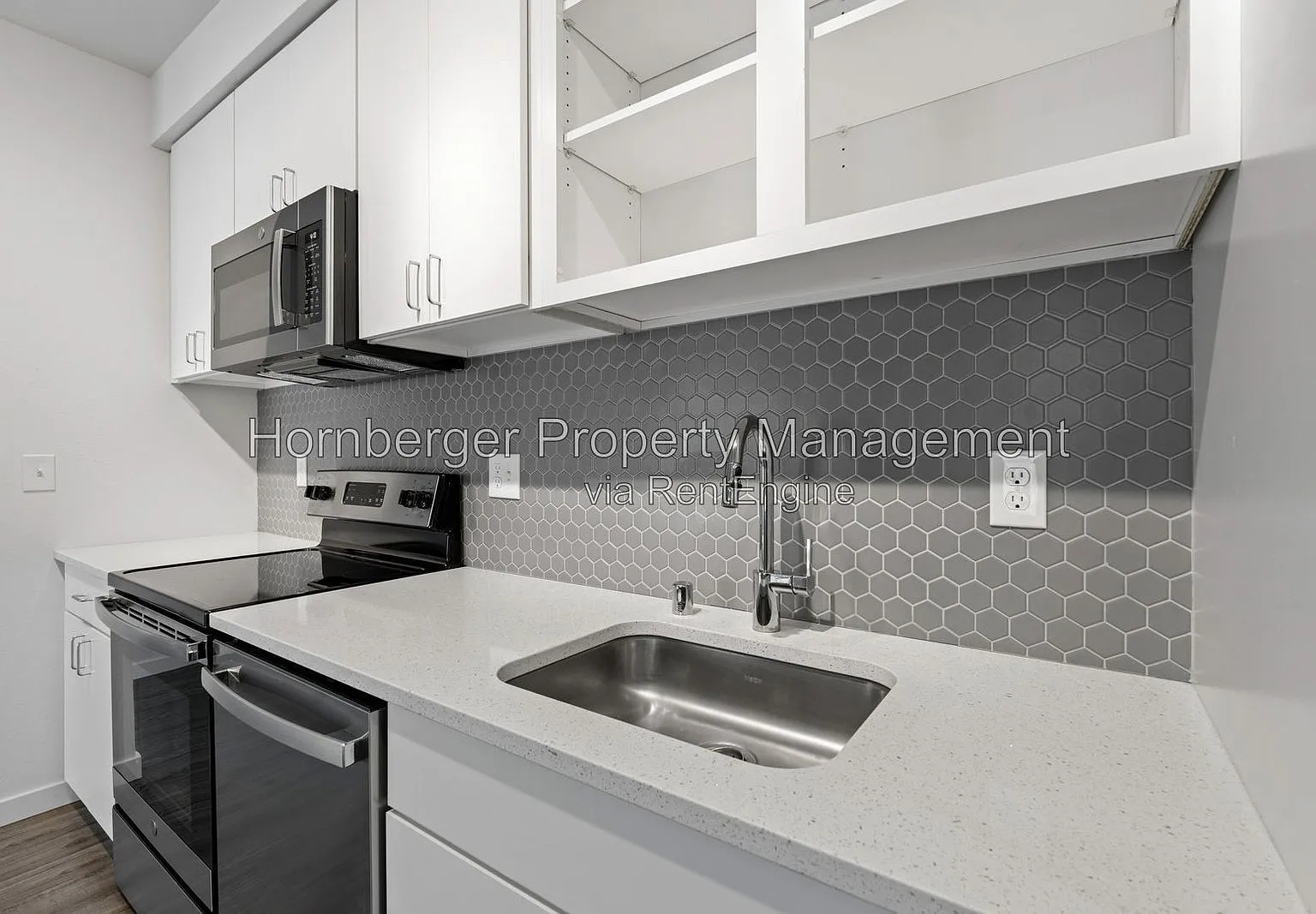 Cleveland Ave Apartments — Photo 1