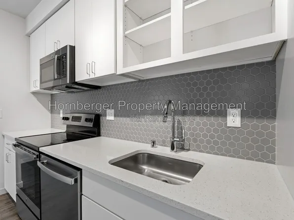 Cleveland Ave Apartments, 155 E Cleveland Ave #208, Spokane, WA 99207