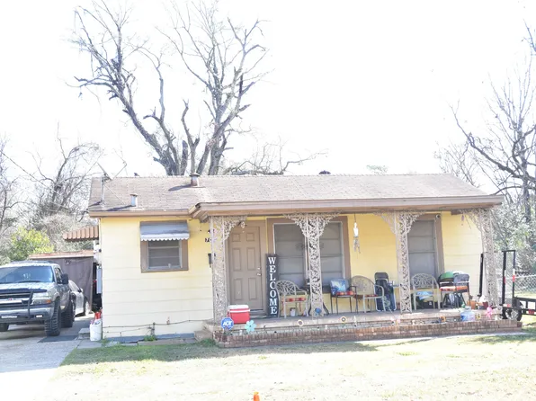 7033 Karen St, Shreveport, LA 71108