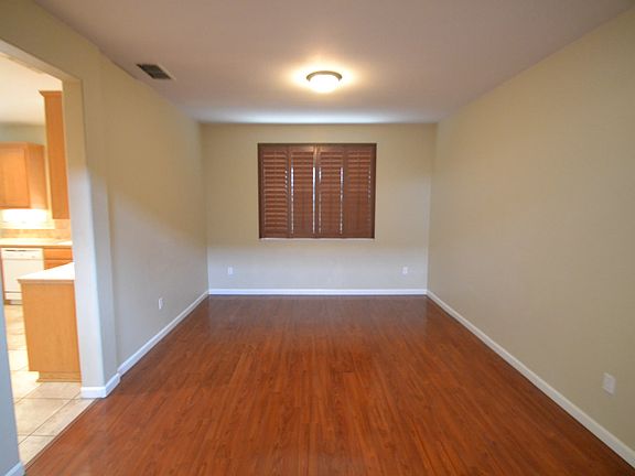 3rd image of 5112 Duren Cir