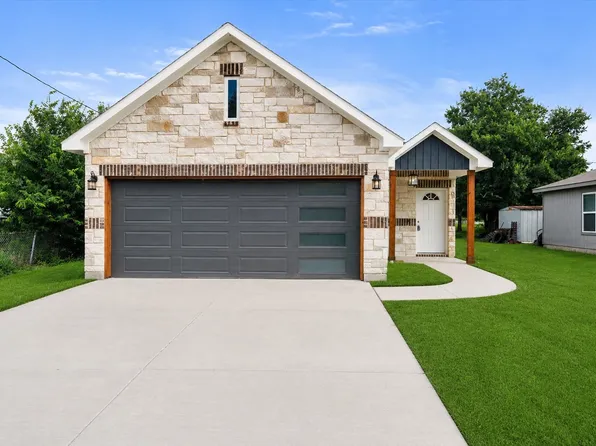 1206 E 11th Ave, Corsicana, TX 75110