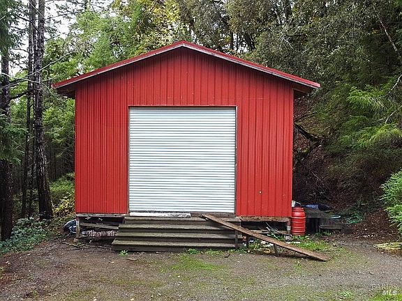 3rd image of 545 Bear Pen Road