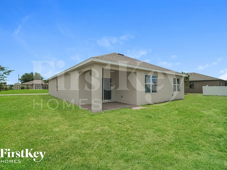 1627 SW 25th Ln — Photo 18