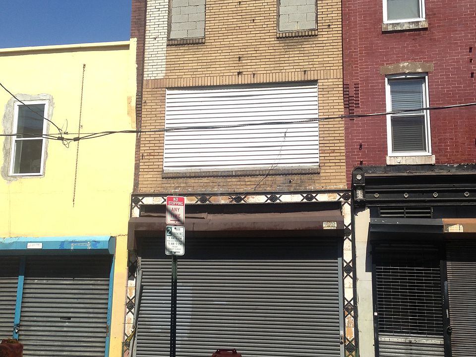 1st image of 3044 Kensington Ave