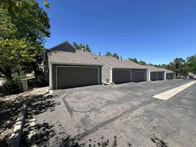 7052 E Briarwood Dr — Photo 40