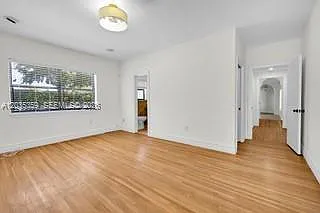 712 Cremona Ave — Photo 4