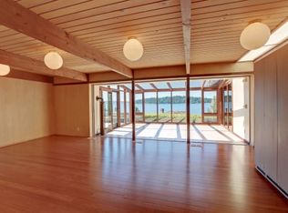 7809 SE 42nd St, Mercer Island, WA 98040