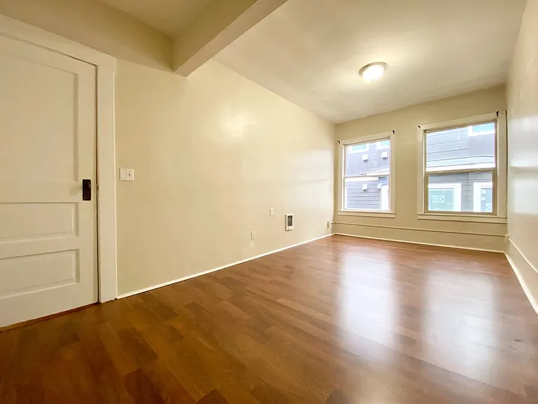1511 Boylston Ave — Photo 33
