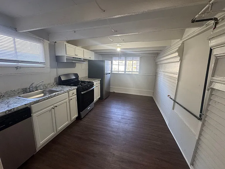 1298 Carr Ave — Photo 8