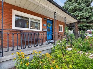 187 Ray St N, Hamilton, ON L8R 2Y3