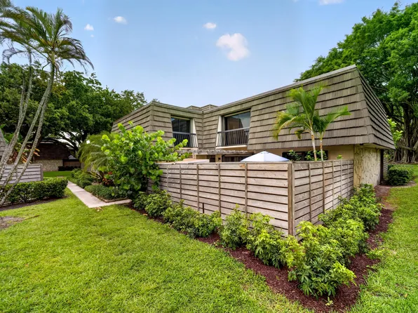 1519 15th Terrace, Palm Beach Gardens, FL 33418