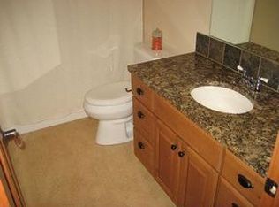1211 E Vernon Ave, Burlington, WA 98233