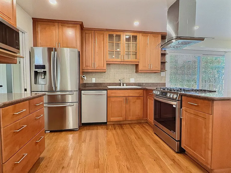 1403 S Blaney Ave — Photo 4