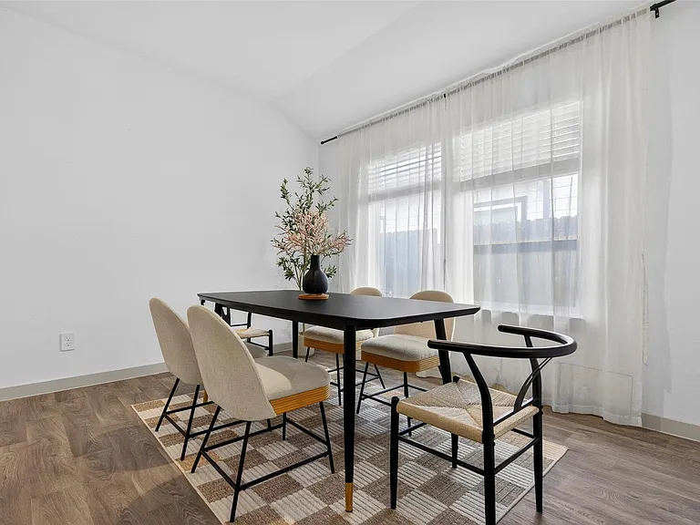 12812 Tokenhouse Ln — Photo 13