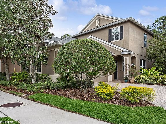 3rd image of 11118 Roseate Dr