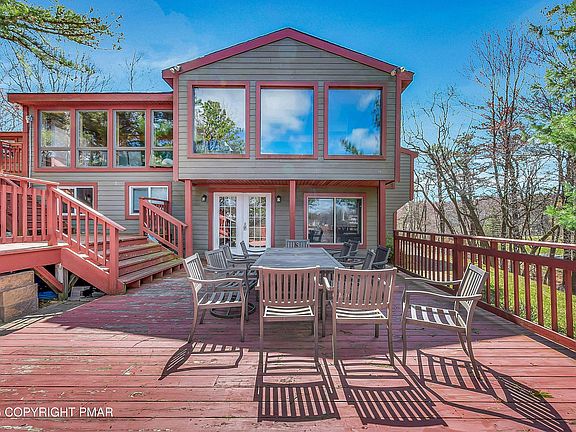 4th image of 1381 Glade Dr